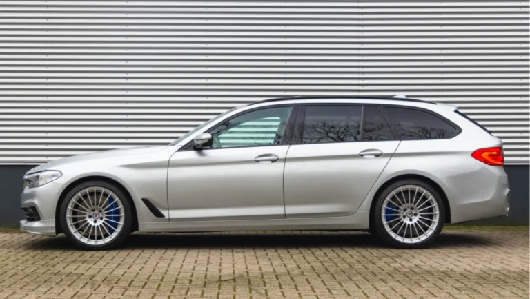 ALPINA20D520S20Touring20G3120Glacier20Silver20Metallic202019204_0.jpg