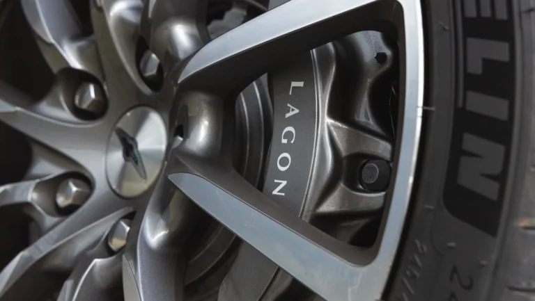 Aston Martin Lagonda Taraf Europese registratie (2).jpg