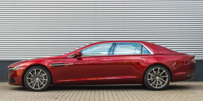 Aston Martin Lagonda Taraf Europese registratie (3).jpg (1)