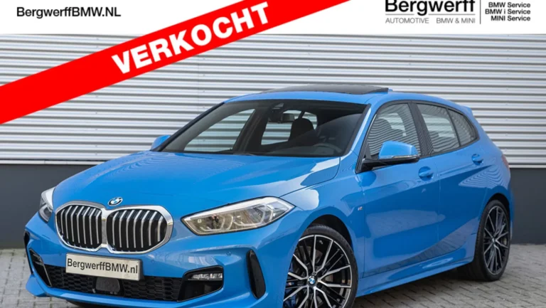 BMW20118i20M20Sport20Misano20Blauw20Metallic20Stof20Trigon20Alcantara20Schwarz20F40201_0.jpg