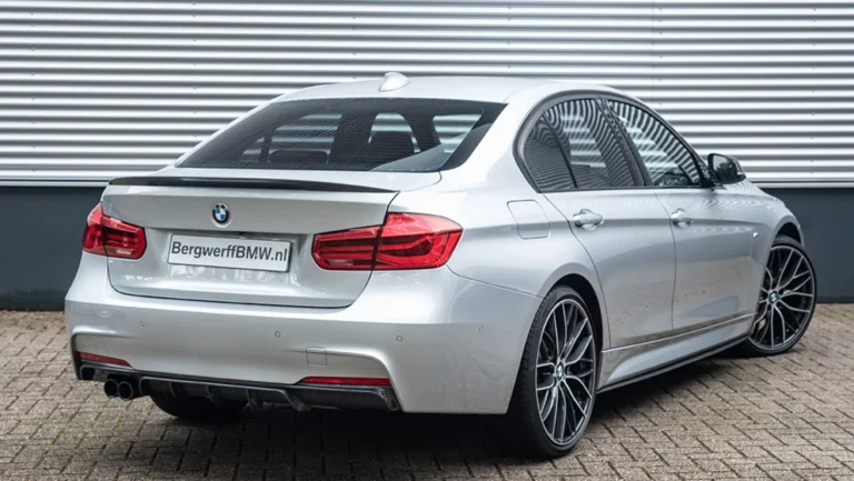 BMW20320i20Sedan20M20Performance20Glacier20silver20Leder20dakota20schwarz20F3020LCI2020201820Bergwerff202.jpg