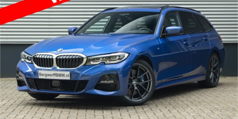 BMW20330i20Touring20G2120M20Sport20Portimao20Blau20Metallic20Alcantara20Sensatec20Schwarz201.jpg-1