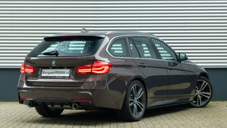 BMW20340i20Touring20Individual20M20Performance20power20and20sound20kit20Smoked20Topaz20pearl20BMW20Individual20erweiterte20Lederausstattung20Cohibab202.jpg