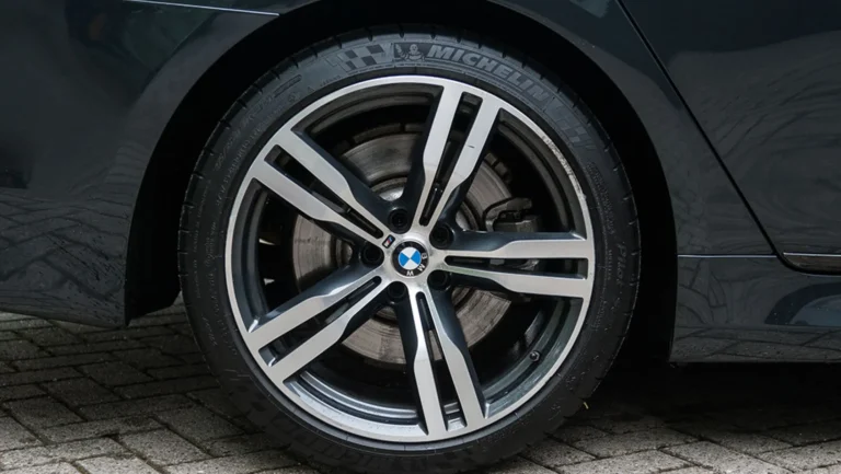 BMW20750Li20xDrive20M-Sport20Singapur20Grau20Exklusivleder20Nappa20G1220Bergwerff206.jpg