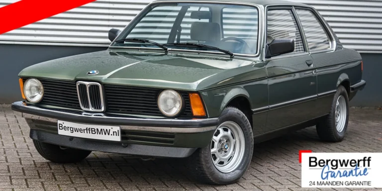 BMW20E212031520Oldtimer20Handgeschakeld20Zypressen20GrC3BCn20Metallic20198220Bergwerff20Classic201.jpg-1