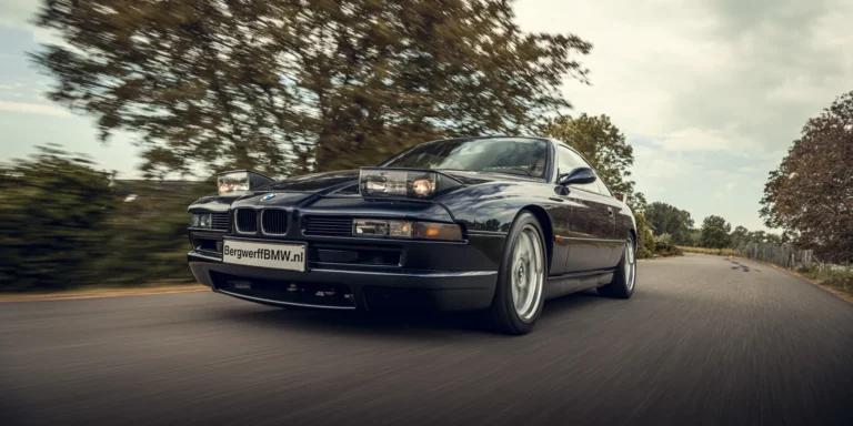 BMW20E3120840Ci204.420Orient20Blue20Metallic20Schwarz20nappaleder20Classic20281229.jpg-1