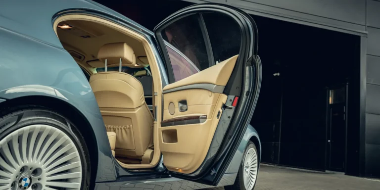 BMW20E6520750i20Youngtimer20-20Michigan20Blue20Metallic20-20Nasca20Beige20leder20Bergwerff.jpg-2