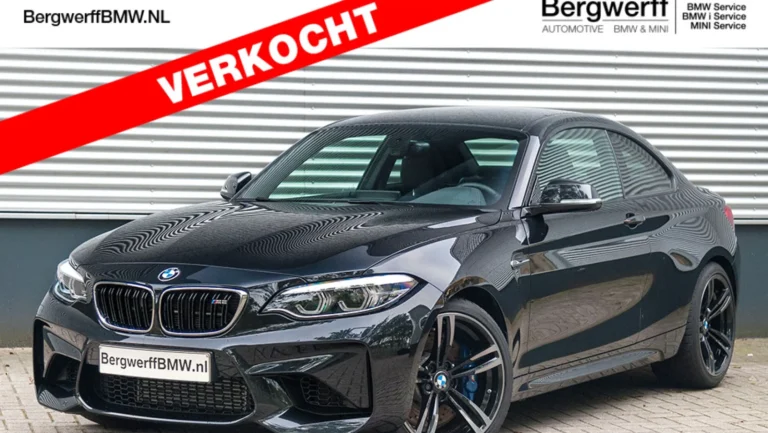 BMW20M220DCT20F8720201820Facelift20Leder20Dakota20Schwarz20Kontraststeppungblau20Bergwerff201_0.jpg