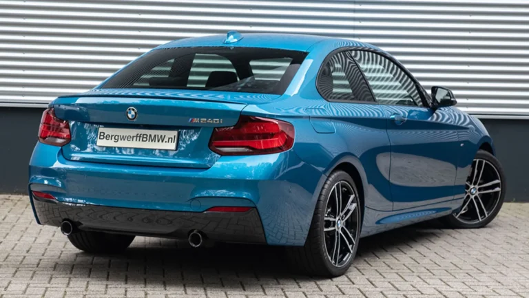 BMW20M240i20Long20Beach20Blue20F2220Bergwerff202.jpg