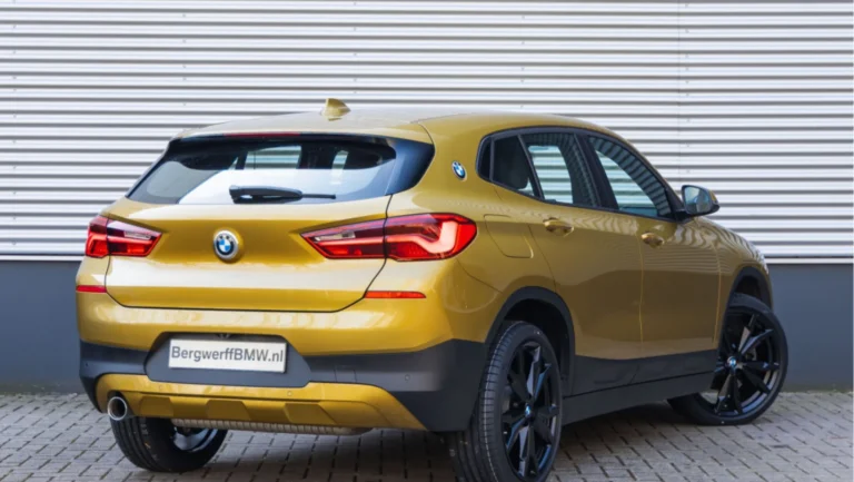 BMW20X220F3920Galvanic20Gold20Metallic20Leder20Dakota20Schwarz20geperforeerd20SUV202019202.jpg