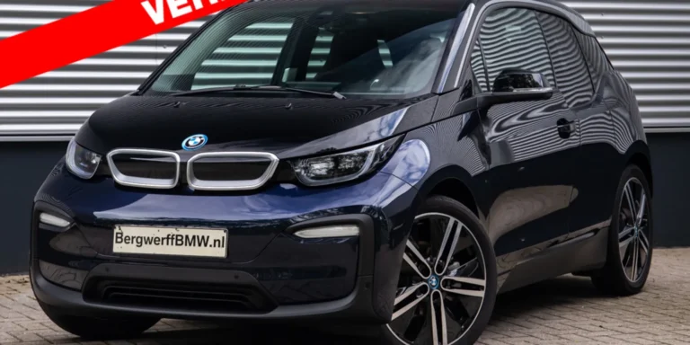BMW20i320120Ah20BEV20Imperialblau20I0120Bergwerff201.jpg-2
