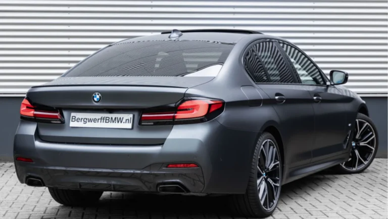 BWM20530i20Sedan20G3020LCI20BMW20Individual20Frozen20Dark20Grey20BMW20Individual20vollederen20bekleding20Tartufo202.jpg