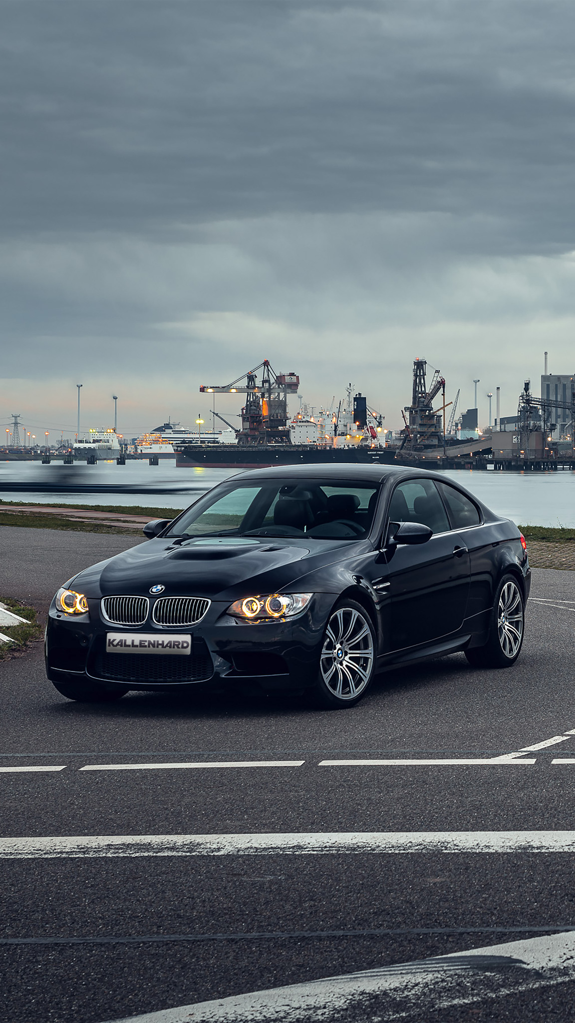 Kallenhard_BMW Verticaal-2