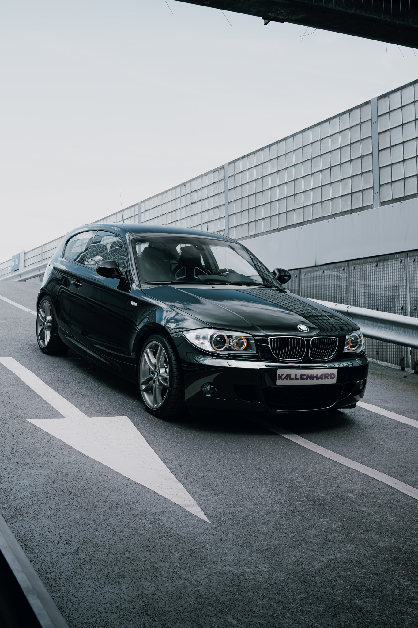 Kallenhard_BMW Verticaal-3