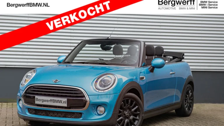 MINI20Cooper20Cabrio20Electric20Blue20Stof20Firework20Carbon20Black20F5720201820Bergwerff201_0.jpg