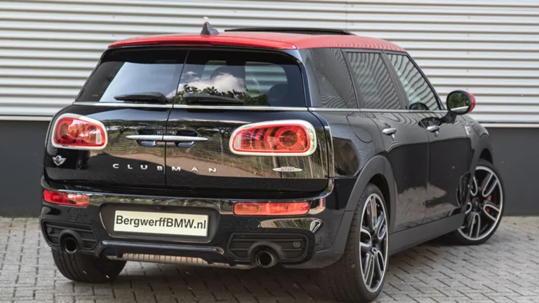 MINI20Cooper20Clubman202.020All420Chili20Midnight20Black20F5420Bergwerff202.jpg