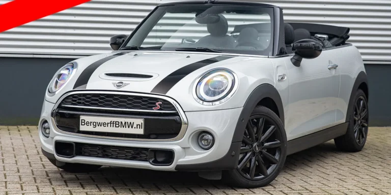 MINI20Cooper20S20Cabrio20Chili20White20SIlver20Metallic20F5720MINI20Yours20Leer20Lounge20Carbon20Black201.jpg-1