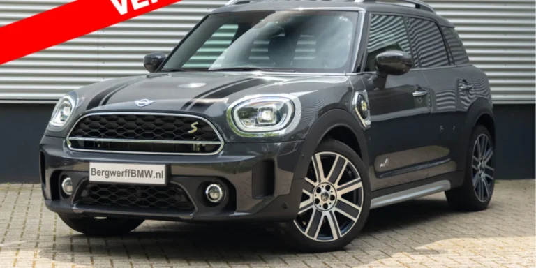 MINI20Cooper20SE20Countryman20Thunder20Grey20SUV20F6020MINI20Yours20leer20lounge20carbon20black201.jpg-1