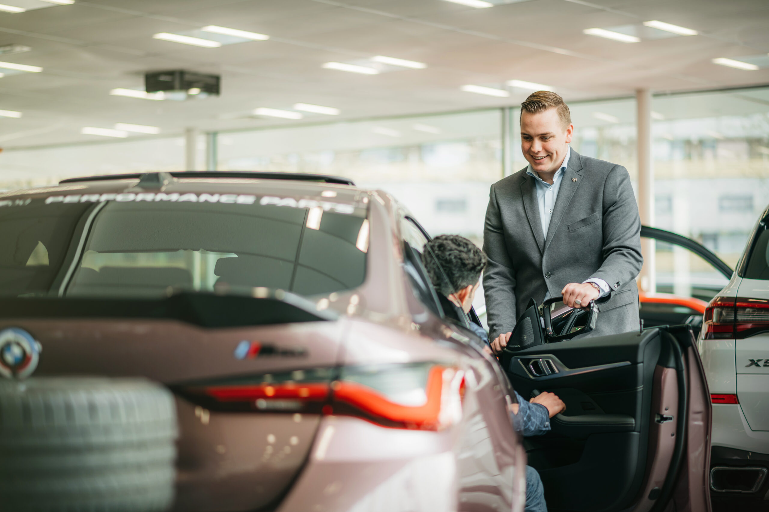 Kallenhard BMW en MINI service