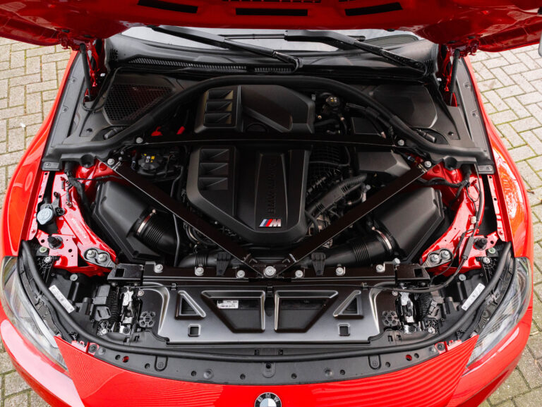 BMW M2 X-294-NR Torontorood metallic Devan frenken (45)